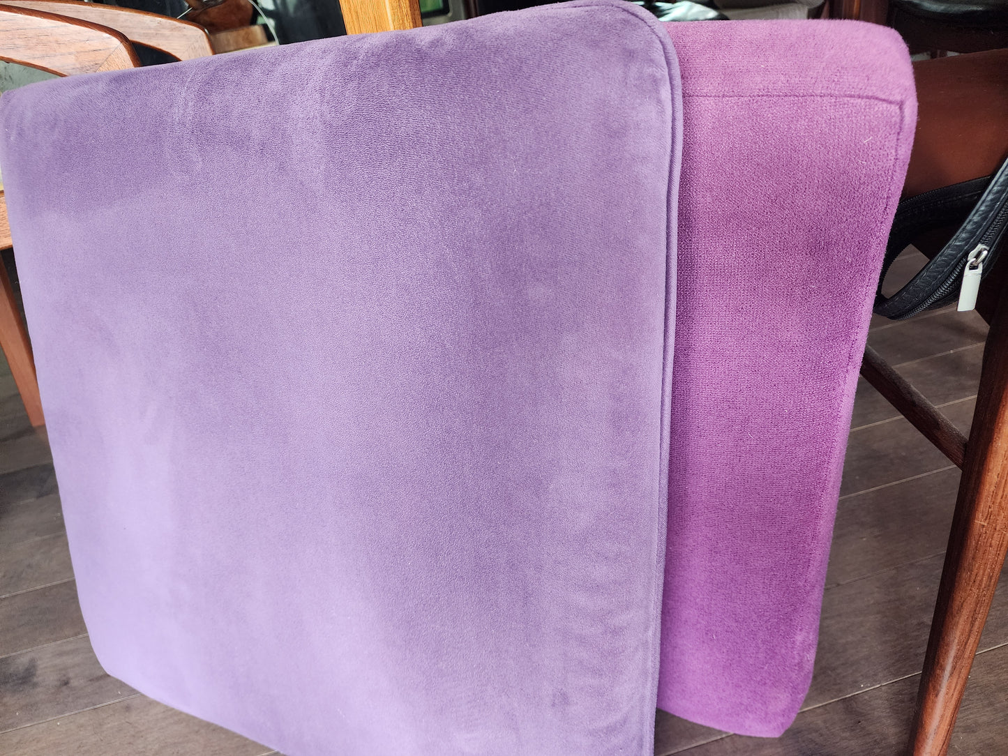 REFINISHED Scandinavian Mid Century Modern Egg Pod Space Age Sofa, Overman style