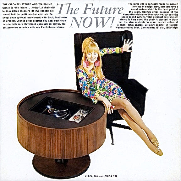 REFINISHED MCM Electrohome Circa 75 Model 703 Circular Stereo Console