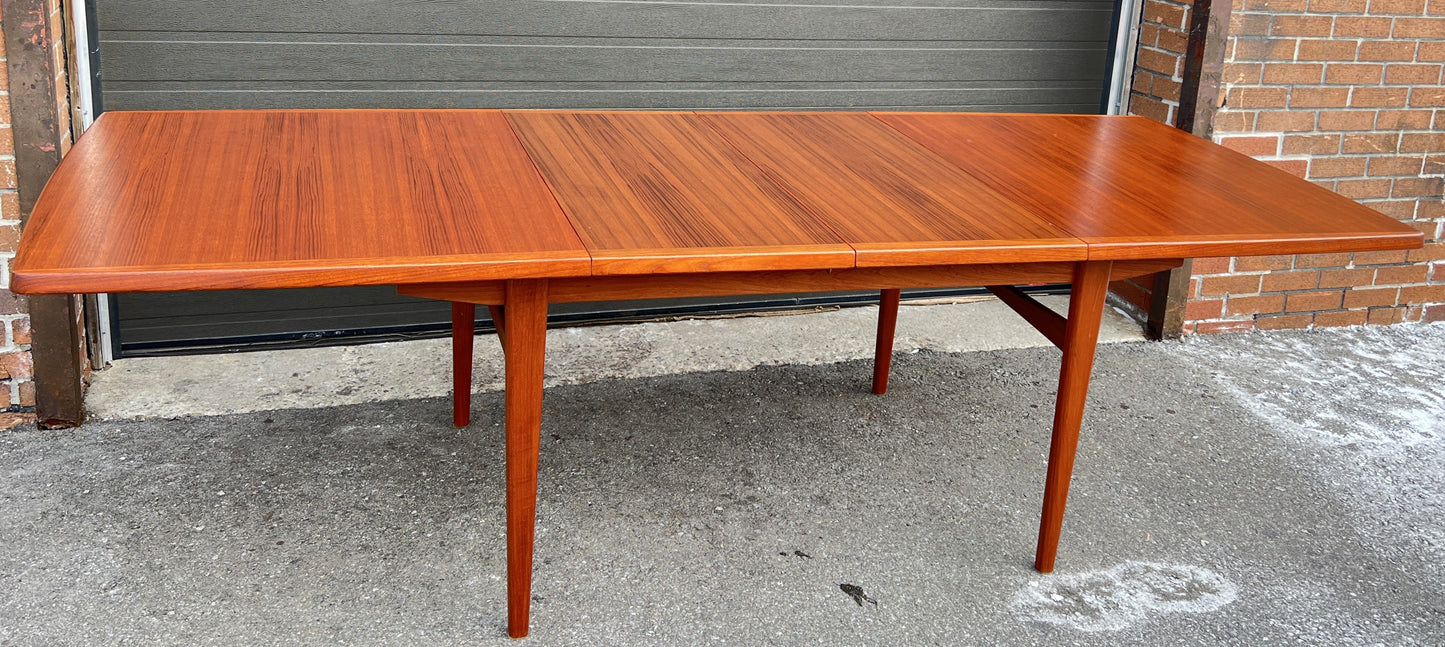 REFINISHED Mid Century Modern Teak Table w 2 Leaves Self-Storing 65.5"-101.5"