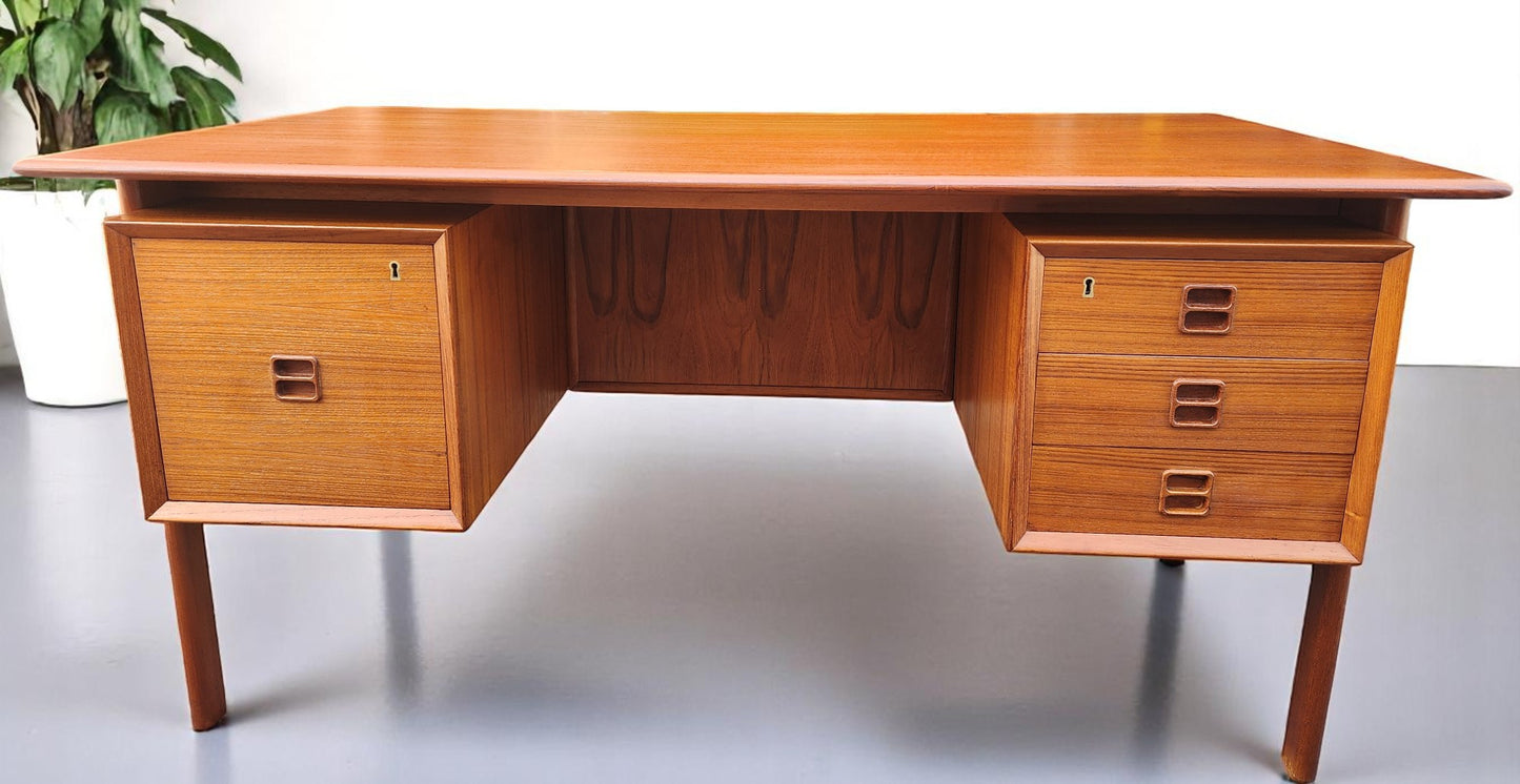 REFINISHED Danish Mid Century Modern Teak Desk w Bookcase Back by Arne Vodder