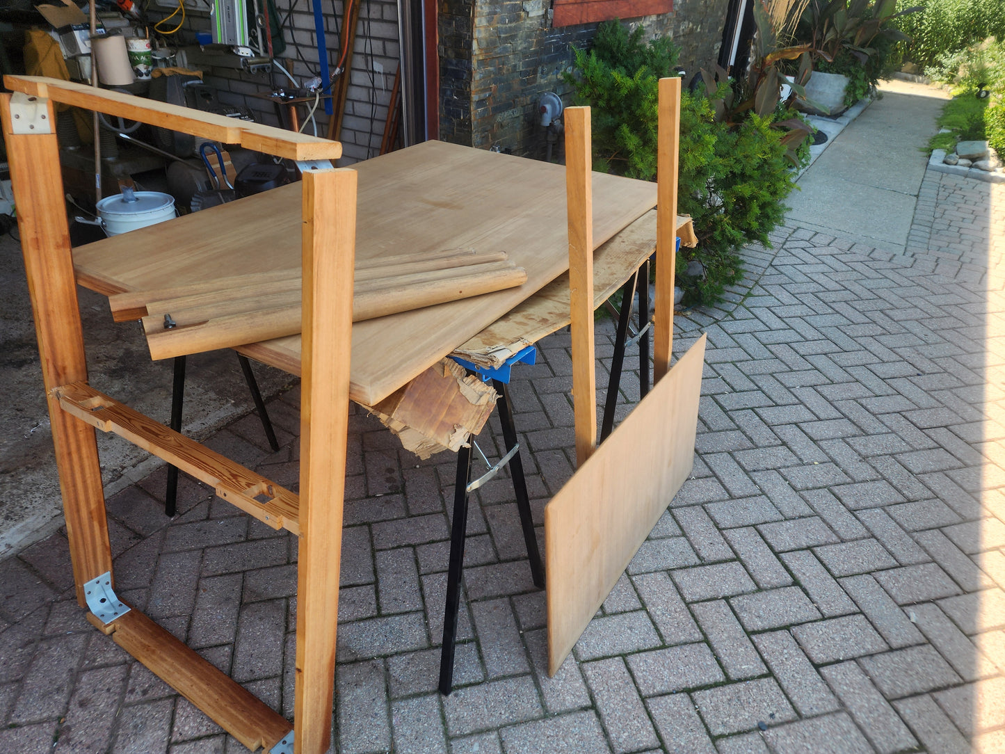 REFINISHED Danish Mid Century Modern Teak Draw Leaf Table 53.5" - 91.5"