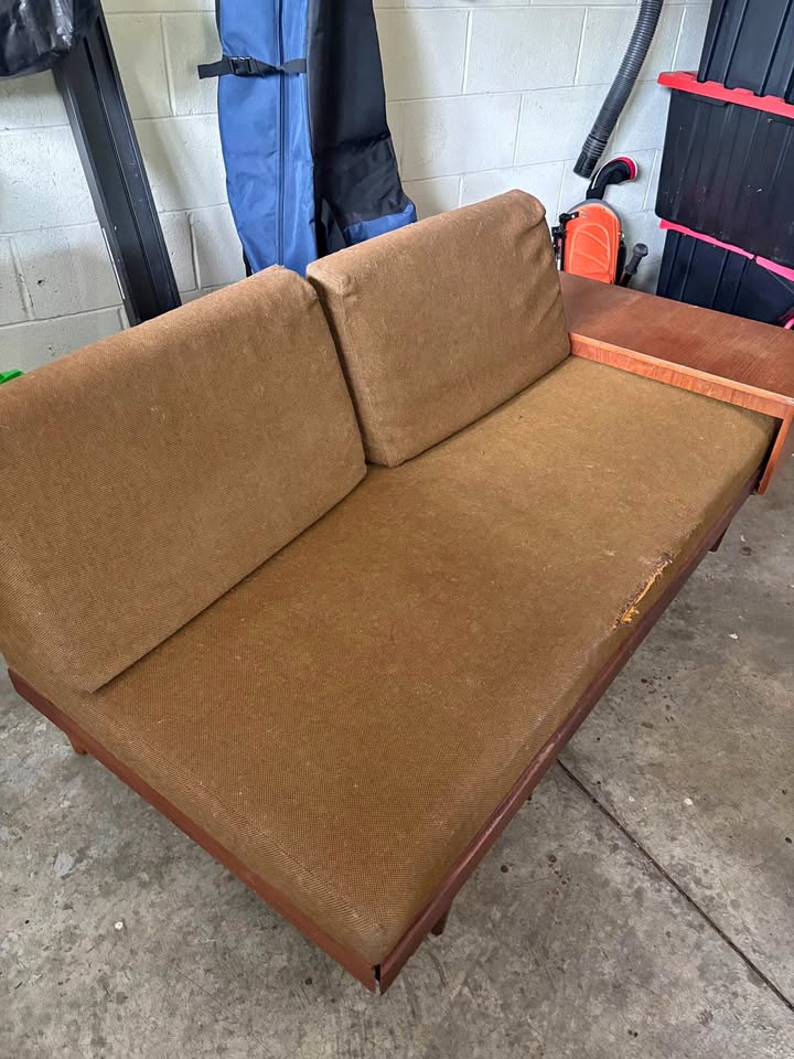 REFINISHED REUPHOLSTERED MCM Teak Svanette Daybed by Ingmar Relling for Ekornes