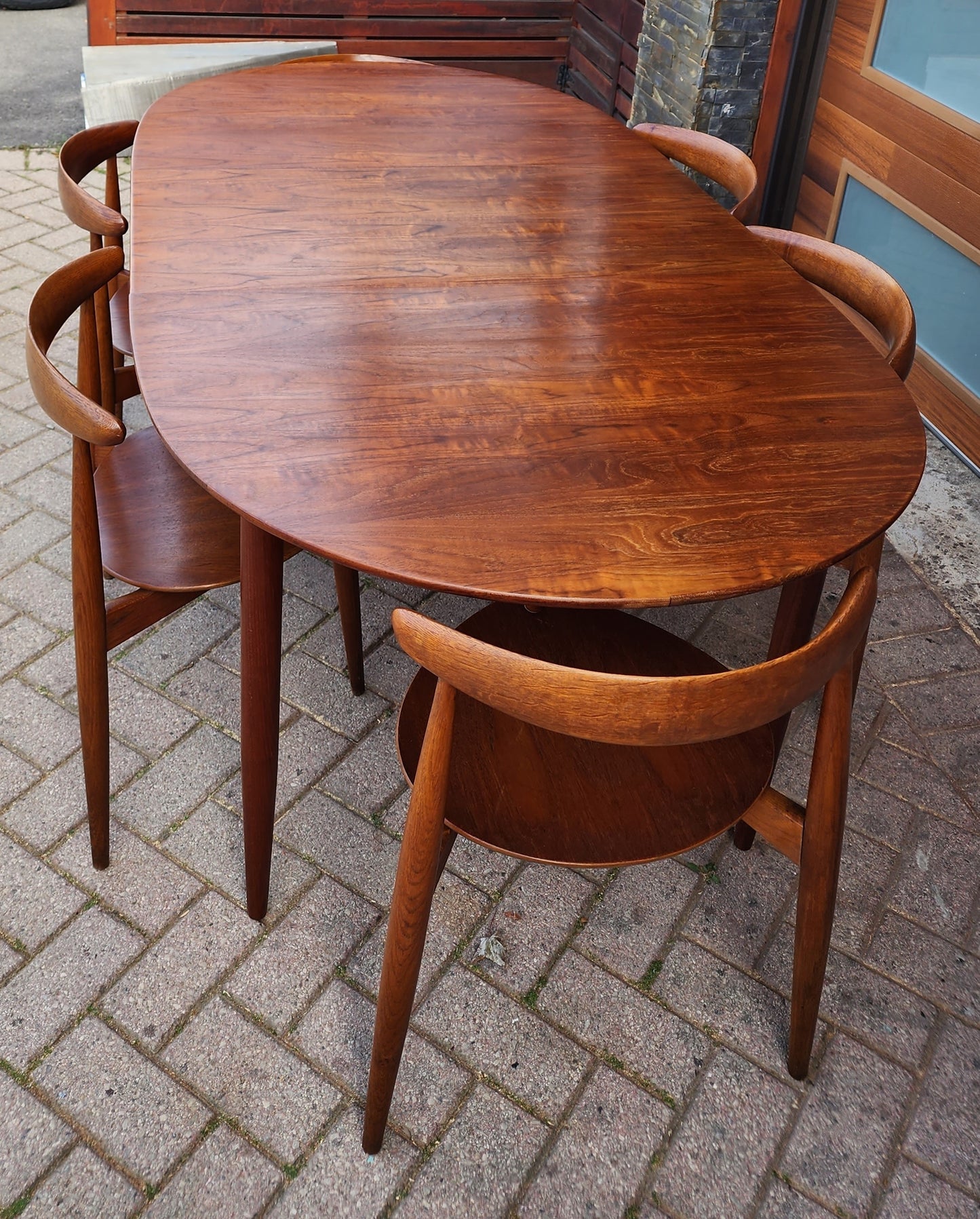 RESTORED Mid Century Modern teak "Heart" set of expansion table & 6 chairs by Hans J Wegner