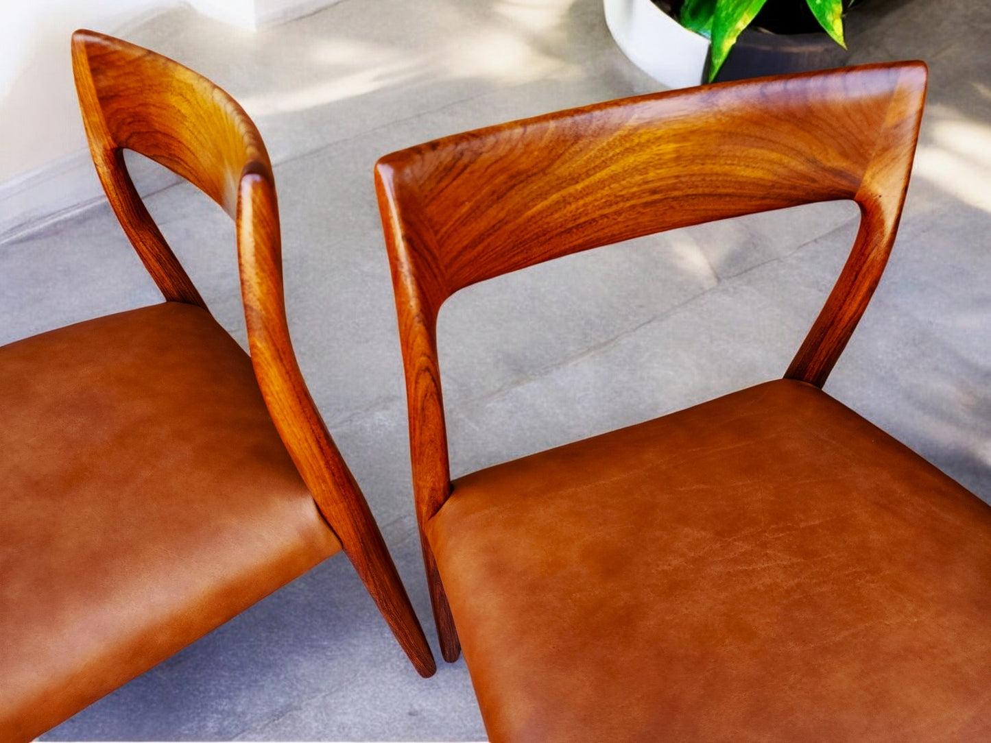 4 Danish MCM Rosewood & Leather Chairs by N.Moller #77
