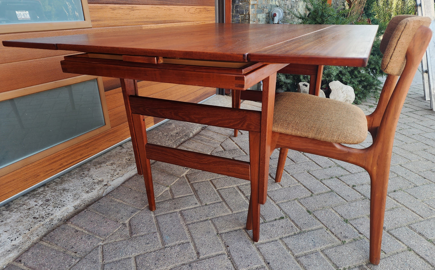 REFINISHED Danish Mid Century Modern Metamorphic Teak ‘Elevator’ Table by Kai Kristiansen, 3 Tables in 1