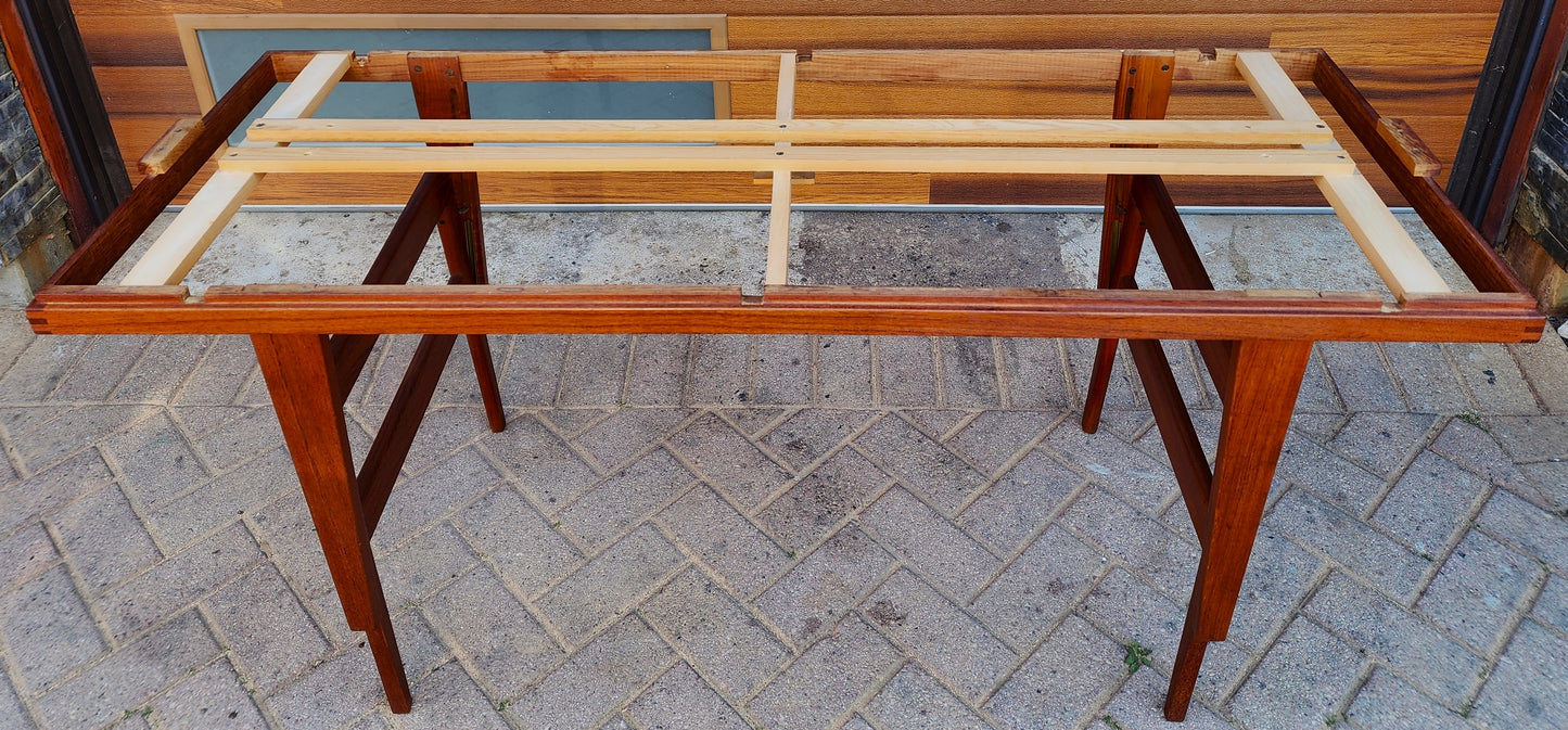 REFINISHED Danish Mid Century Modern Metamorphic Teak ‘Elevator’ Table by Kai Kristiansen, 3 Tables in 1