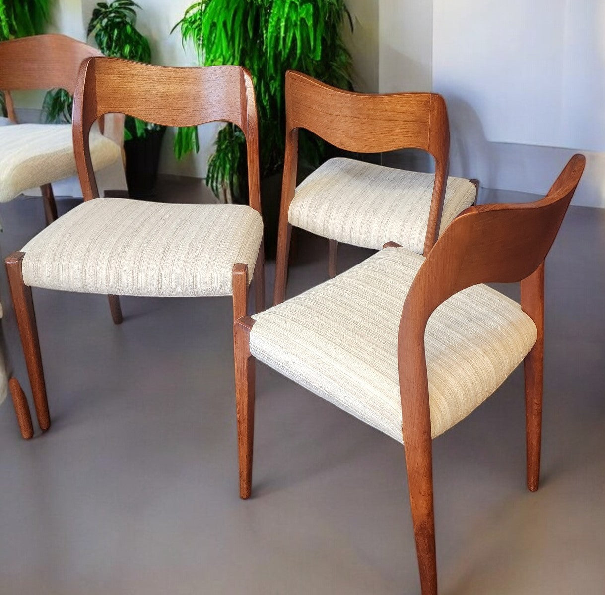 6 RESTORED Danish Mid Century Modern Teak Chairs by Niels O. Møller, Model 71