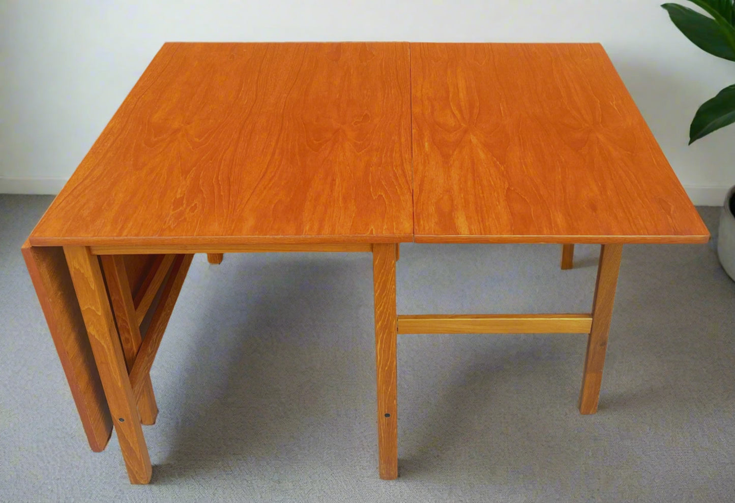 REFINISHED Danish Mid Century Modern Teak Gate-Leg/ Drop Leaf Table 27.5"- 70.5"