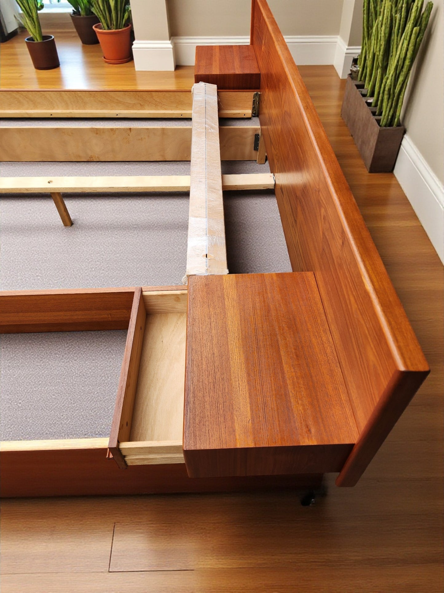 REFINISHED Mid Century Modern Teak Bed w Floating Nightstands Queen