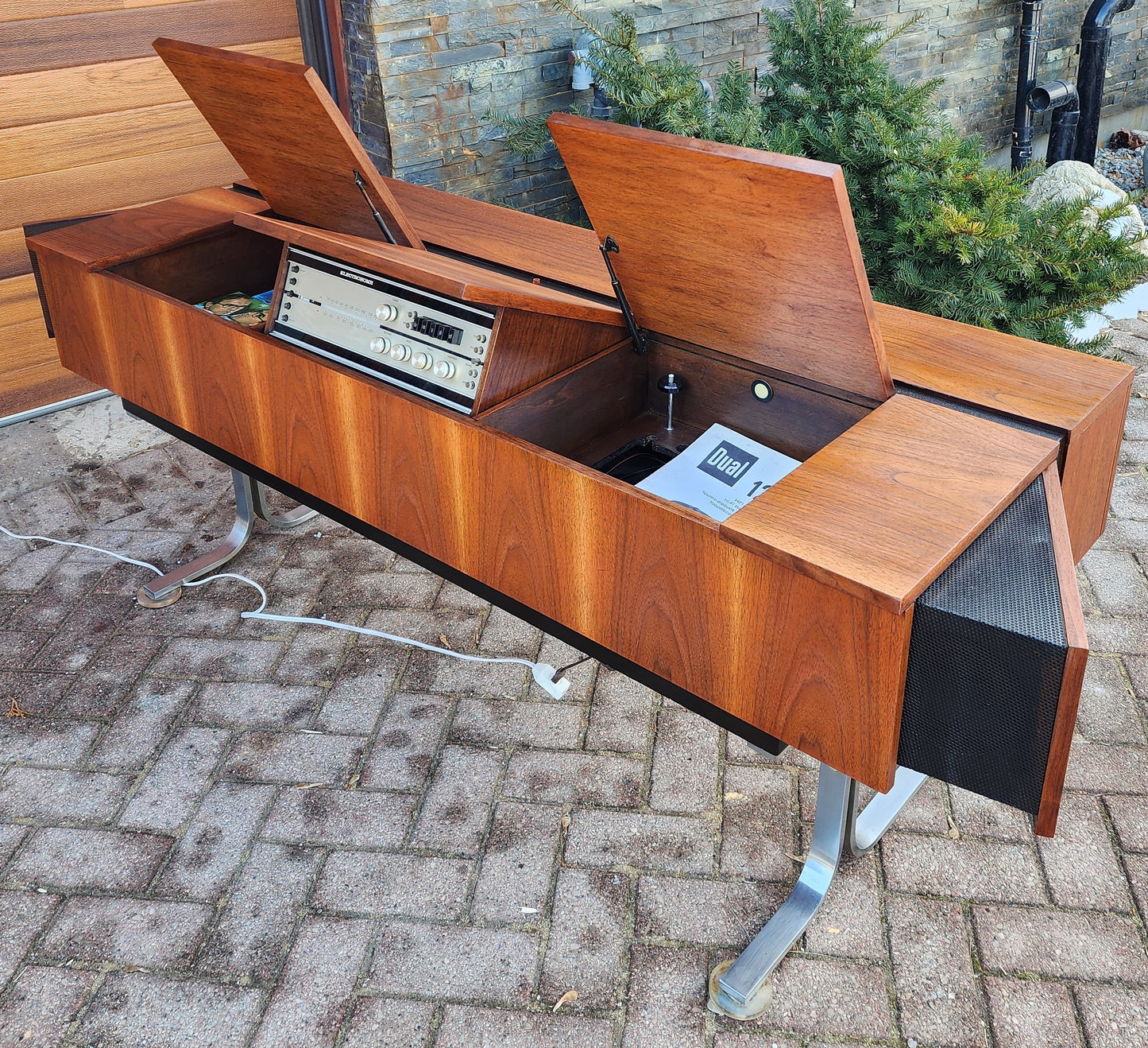 For Rent**MCM Electrohome Model 709 Stereo Console in Walnut, Space Age