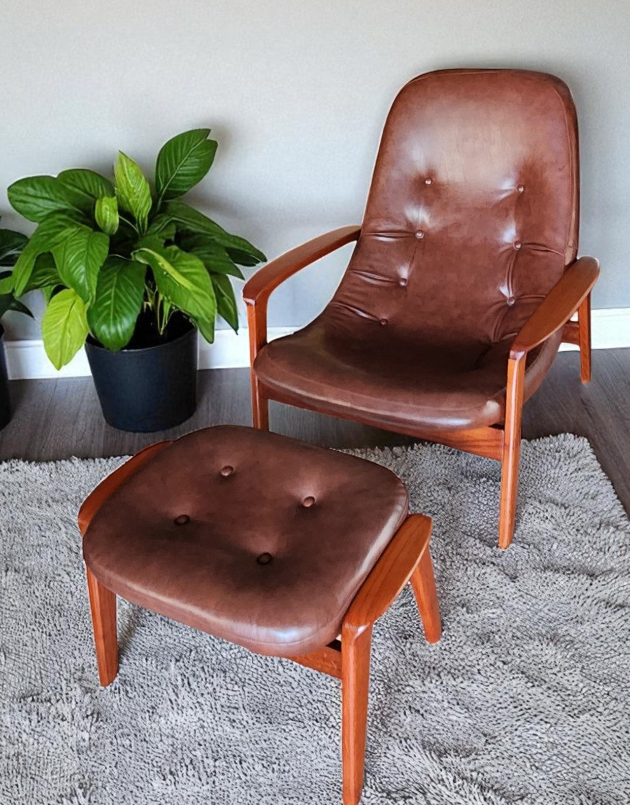 REFINISHED MCM Teak Scoop Lounge Chair & Ottoman by Huber