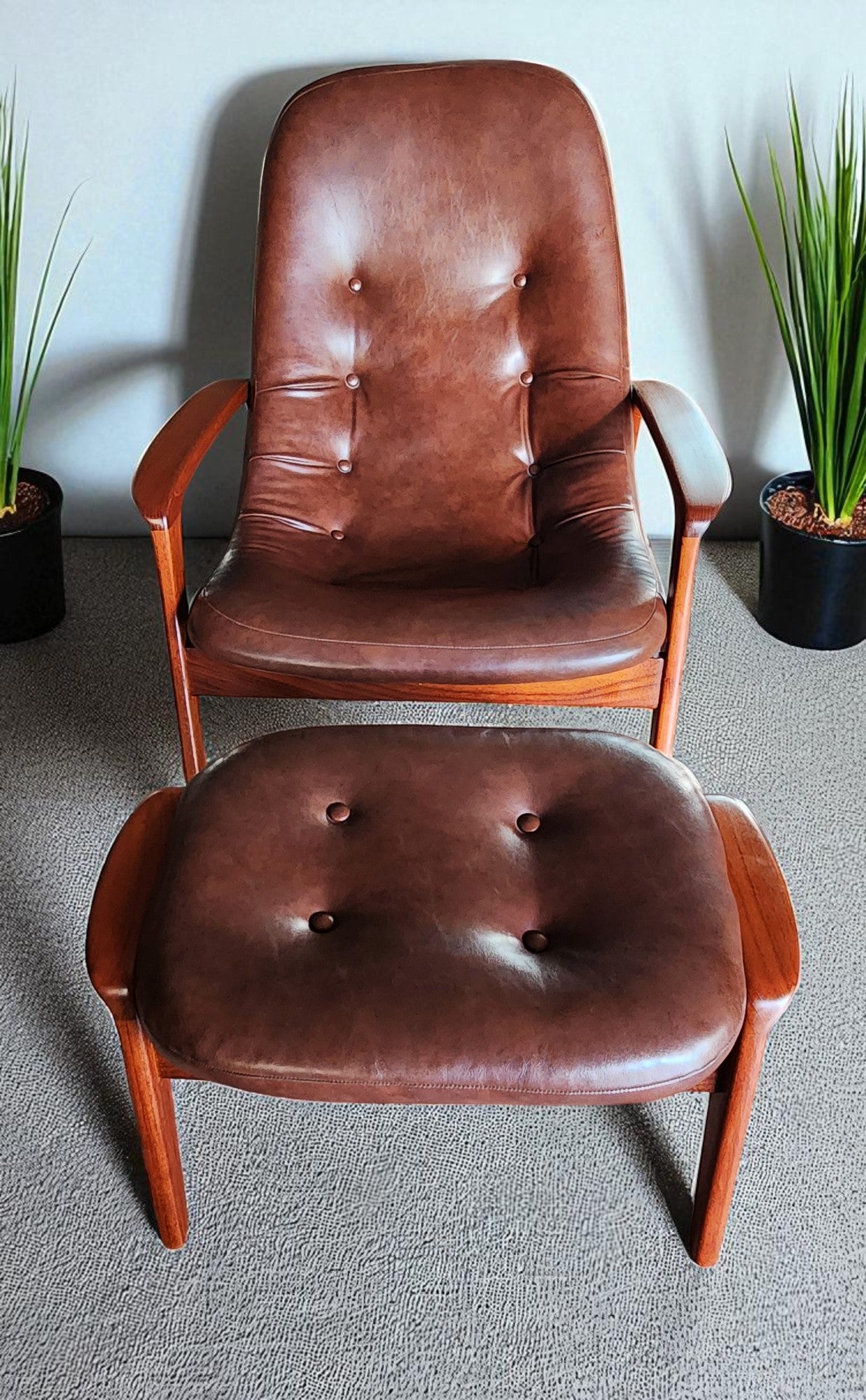 REFINISHED MCM Teak Scoop Lounge Chair & Ottoman by Huber