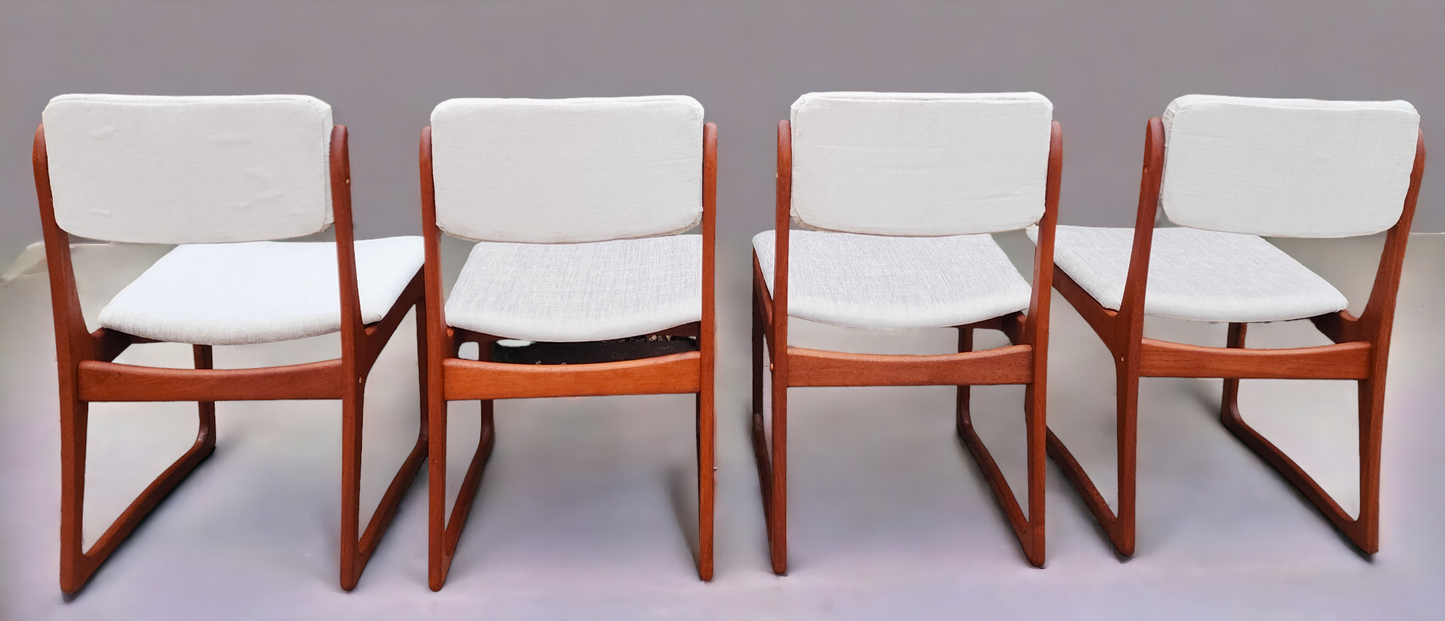 4 REFINISHED REUPHOLSTERED in Knoll fabric Mid Century Modern Teak Chairs by RS Associates