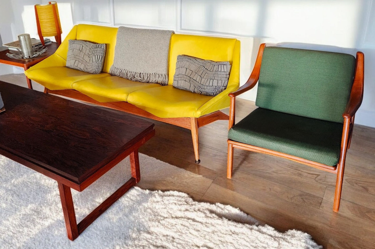 REFINISHED Italian Mid Century Modern Lounge Chair