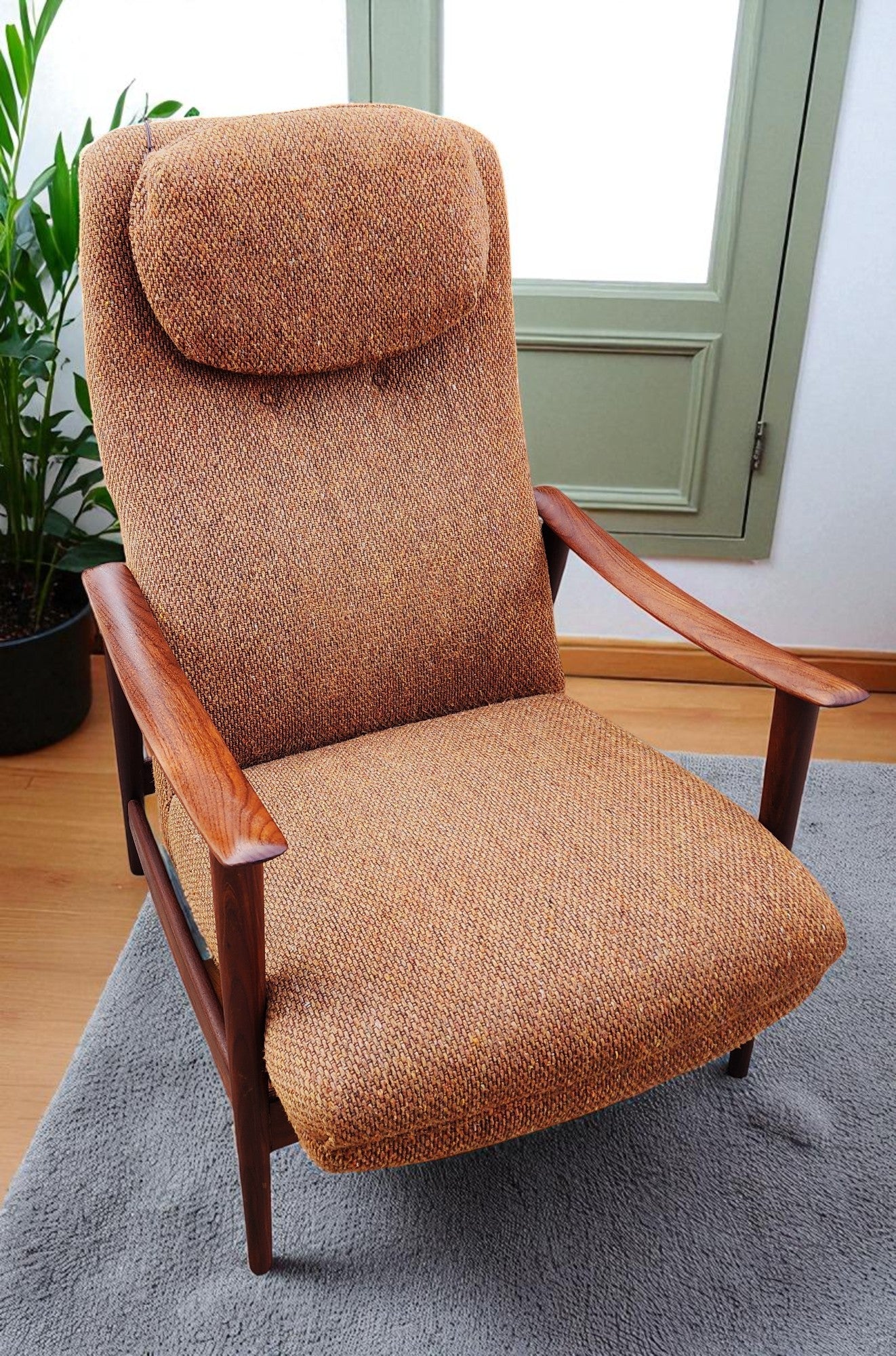 REFINISHED MCM Teak Lounge Chair by Arnt Lande for Stokke Mobler. Norway