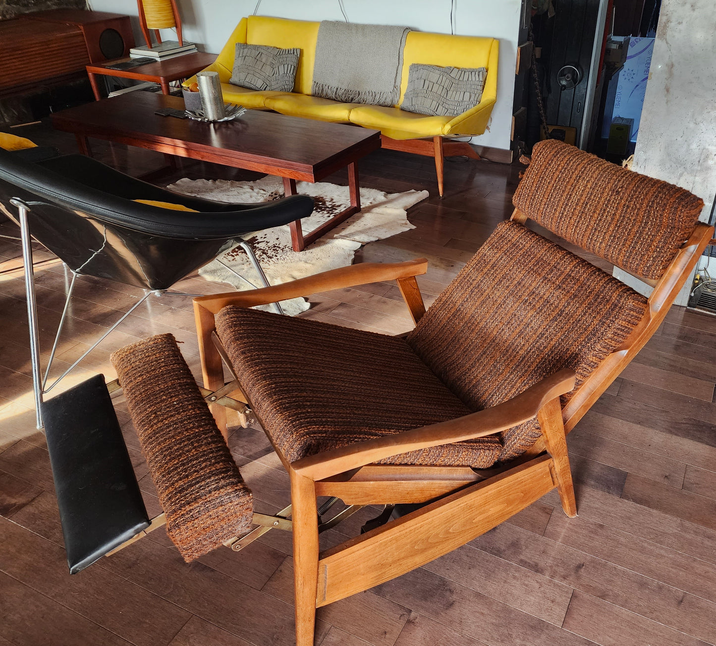 Choose Fabric***RESTORED Mid Century Modern Lounge Chair Reclining, will get NEW Cushions