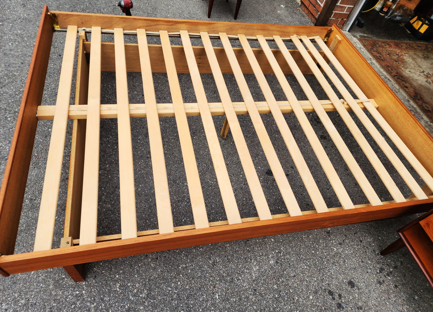 RESTORED Mid Century Modern Teak Queen Bed w Nightstands & 2 Dressers