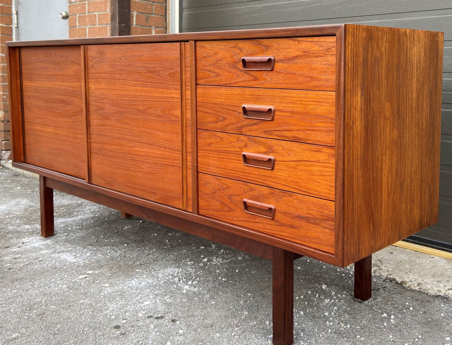 REFINISHED Mid Century Modern Teak Sideboard w Bar by RS Associates, 72"