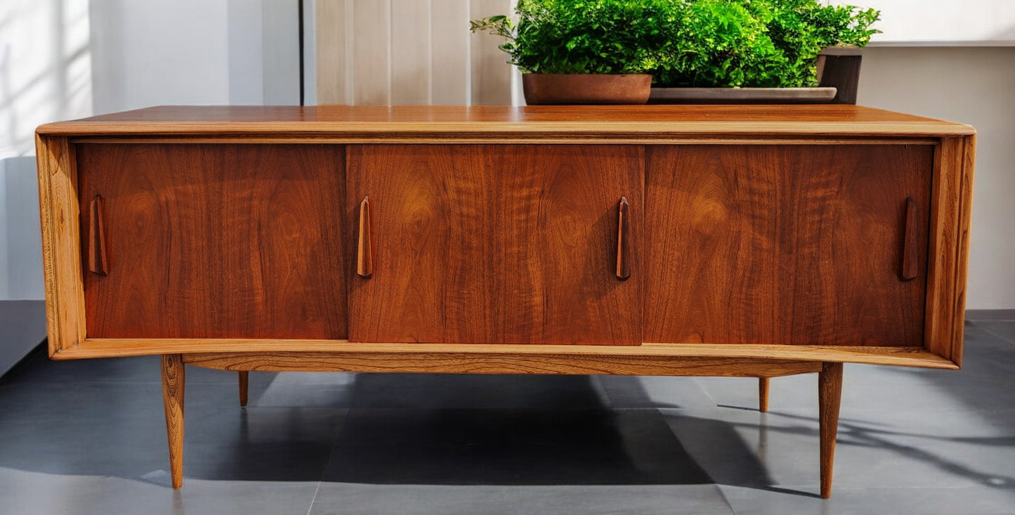 REFINISHED Mid Century Modern Walnut Sideboard by Deilcraft 68"
