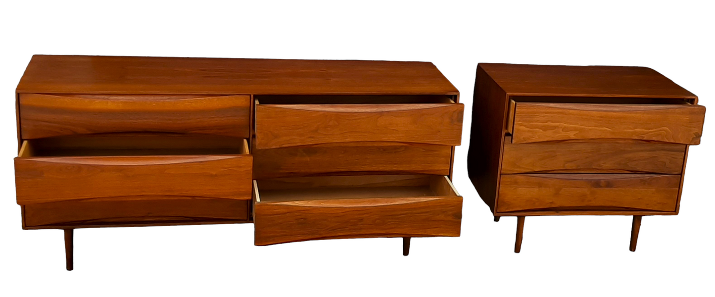 REFINISHED Mid Century Modern Walnut & Cane Bed King, 2 Dressers, 2 Nightstands