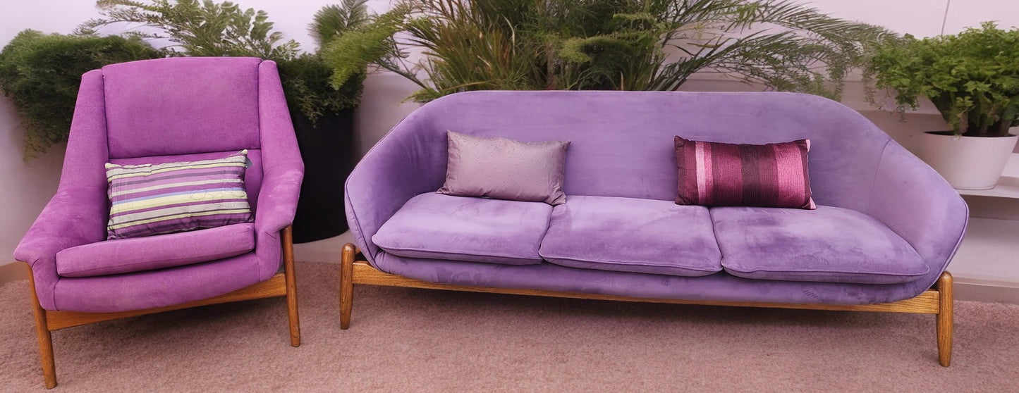 REFINISHED Scandinavian Mid Century Modern Egg Pod Space Age Sofa, Overman style