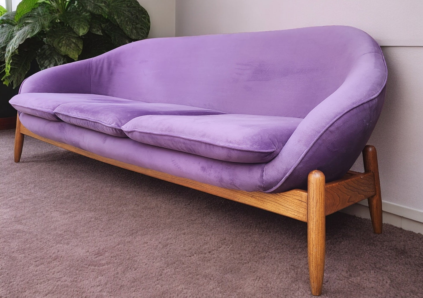 REFINISHED Scandinavian Mid Century Modern Egg Pod Space Age Sofa, Overman style