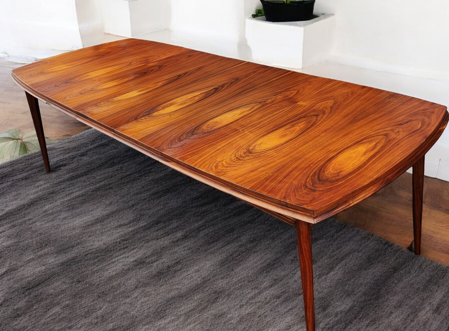 REFINISHED Mid Century Modern Walnut Table w 3 Leaves 61"-103" and 8 Chairs