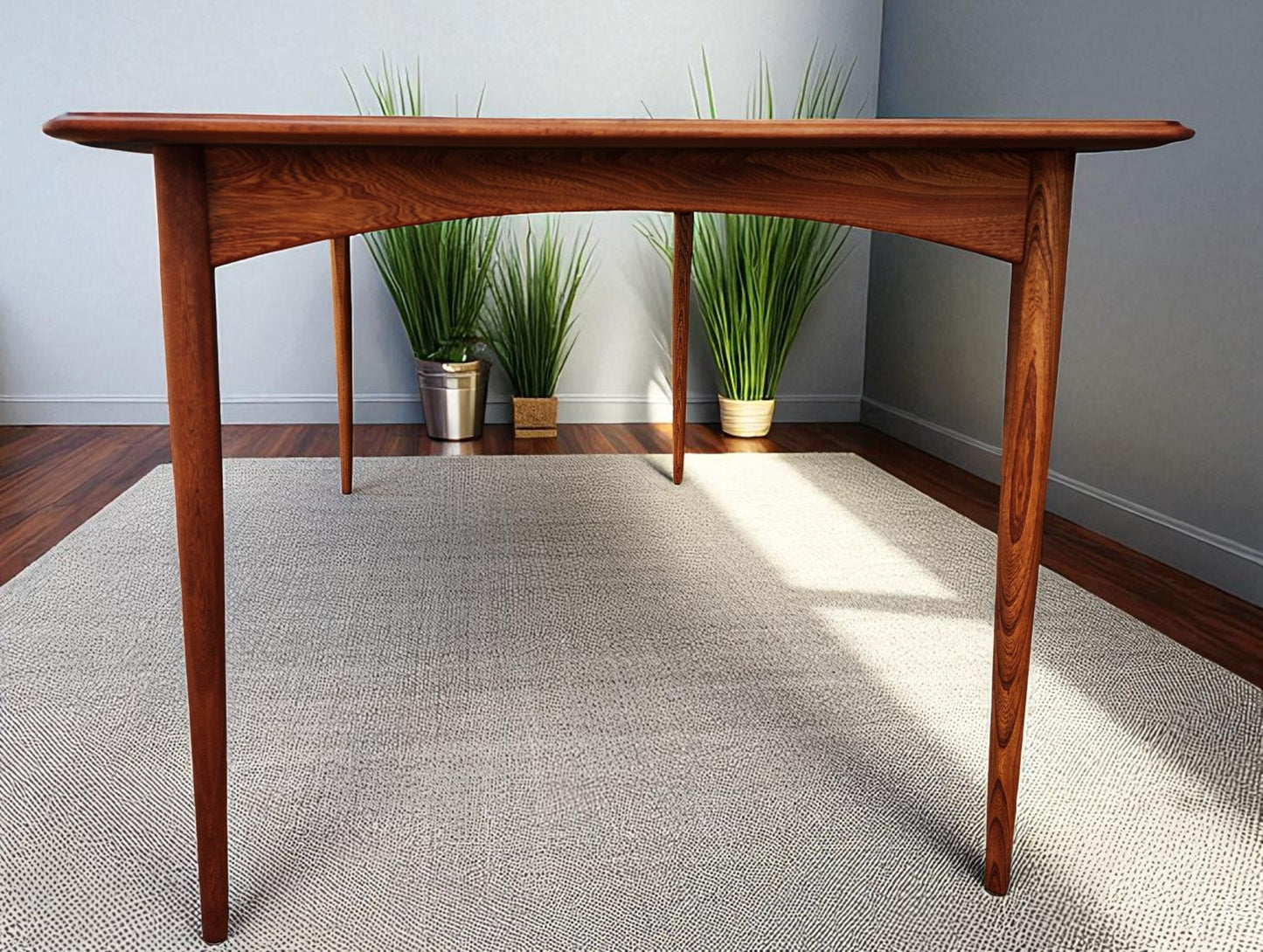 REFINISHED MCM Walnut Dining Table w 2 leaves by Deilcraft, 4-6 ft