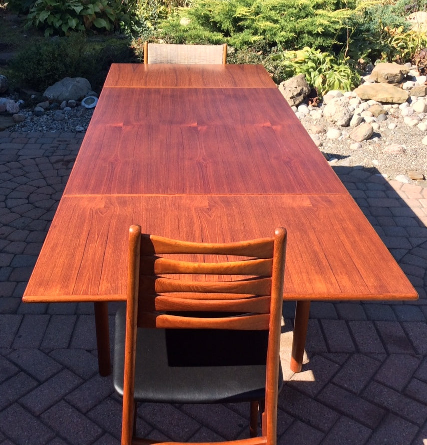 REFINISHED Mid Century Modern Teak Dining Table Extendable with 2 Leaves / Draw Leaf/ Pocket Leaf made in Denmark - Mid Century Modern Toronto