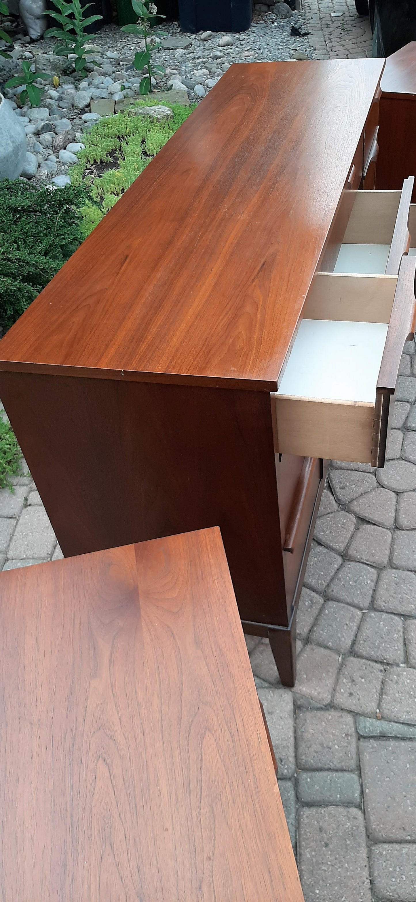 REFINISHED MCM Walnut Bedroom set compact: Dresser 9 drawers, Tallboy, 2 nightstands