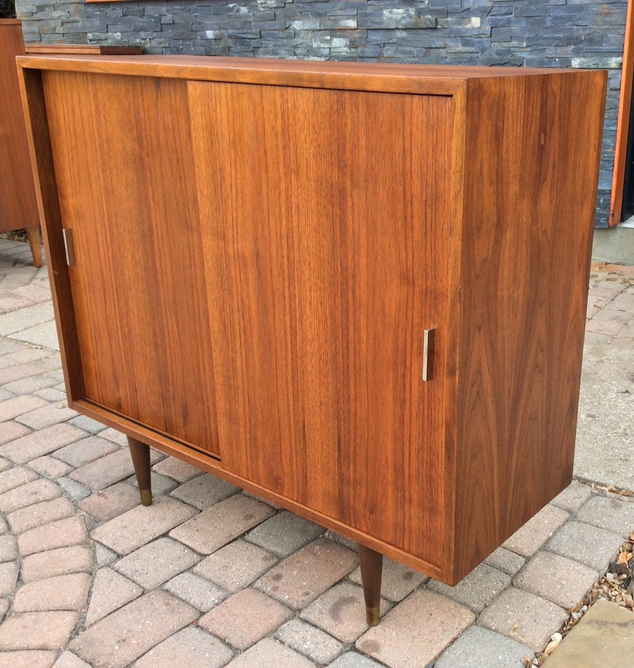 Mid Century Modern Walnut Sideboard Credenza 37" REFINISHED - Mid Century Modern Toronto
