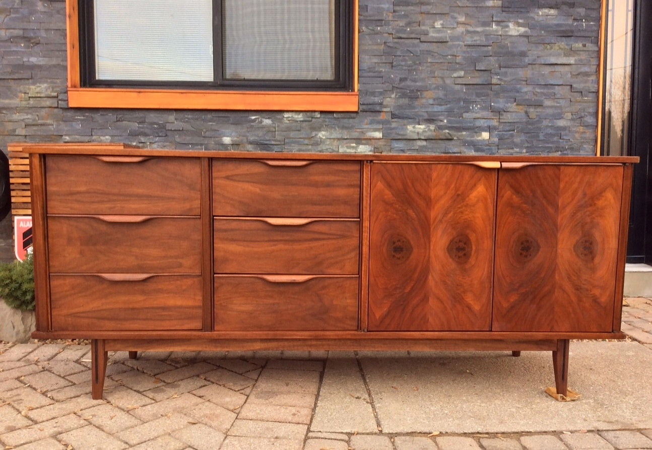 REFINISHED Mid Century Modern Walnut Sideboard Buffet TV Media Records Console - Mid Century Modern Toronto