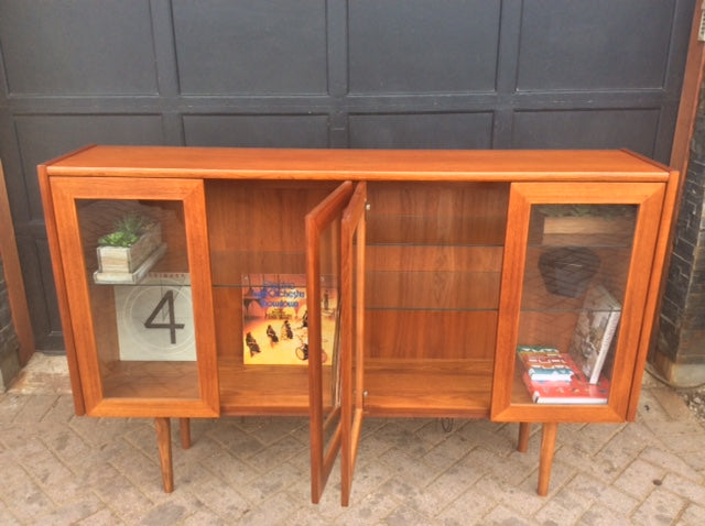 REFINISHED MCM Teak Display Bookcase Records 65" - Mid Century Modern Toronto