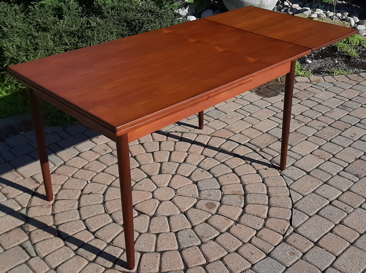 REFINISHED Danish MCM Teak Draw Leaf Table, PERFECT 47"-84"