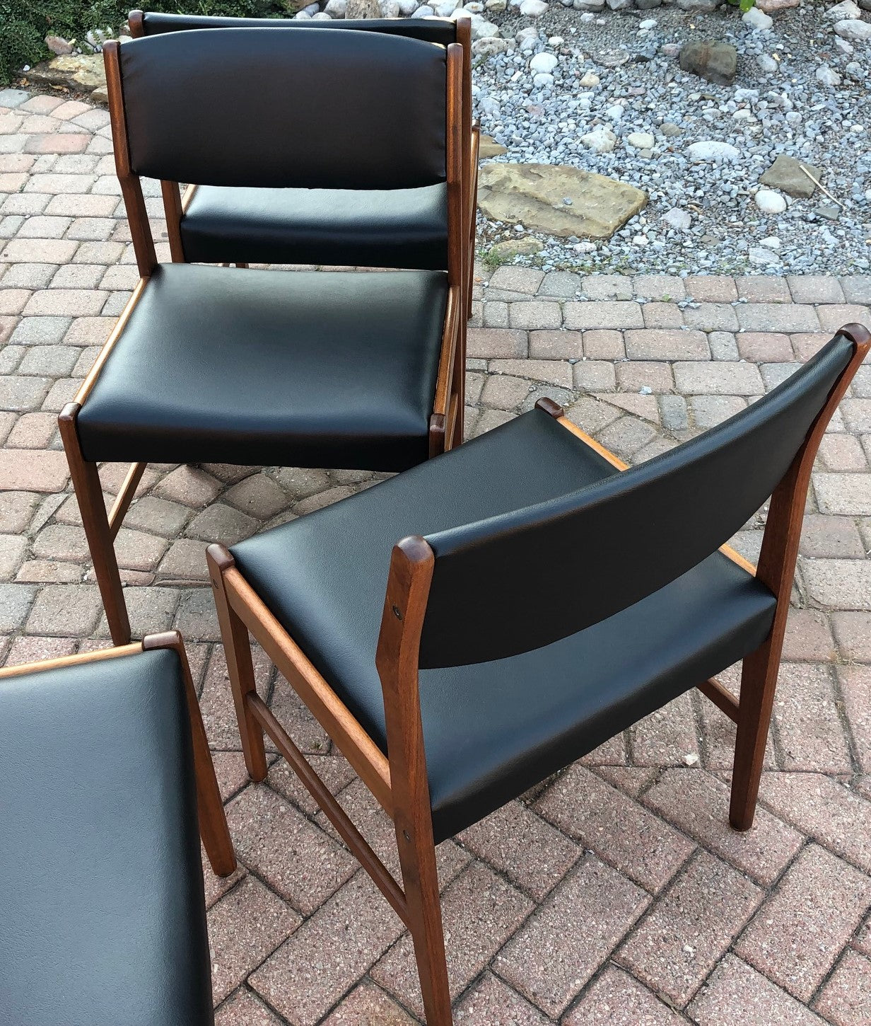 4 Danish MCM Teak Side/ Dining Chairs, large, REUPHOLSTERED, each $249 - Mid Century Modern Toronto