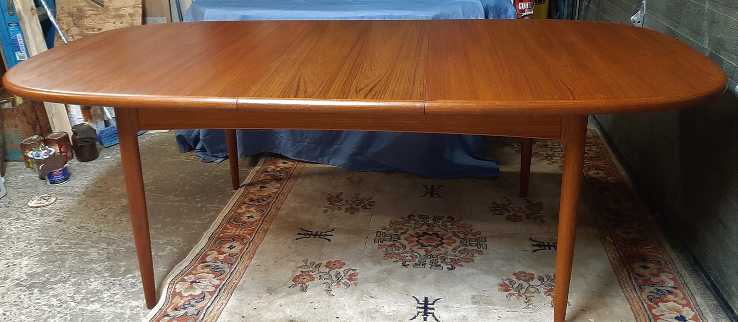 REFINISHED Danish MCM Teak Table Oval w 2 leaves 63"-99" & 4 Chairs by Arne Wahl-Iversen PERFECT - Mid Century Modern Toronto