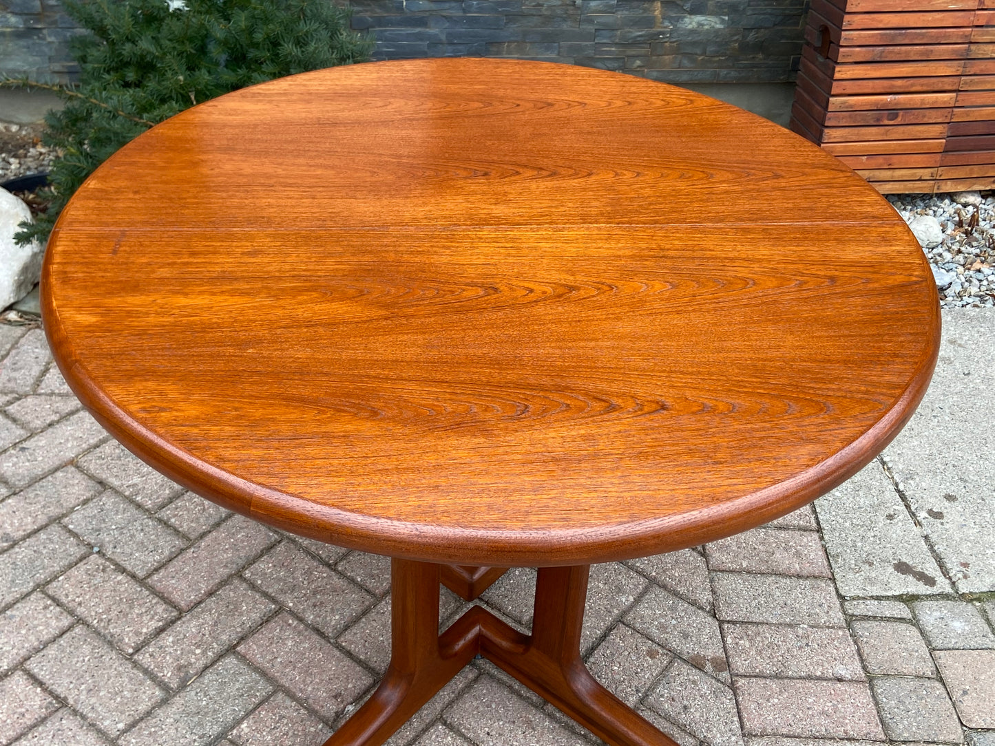 REFINISHED MCM Teak Table Round w 1 Leaf 41.5"-63", perfect