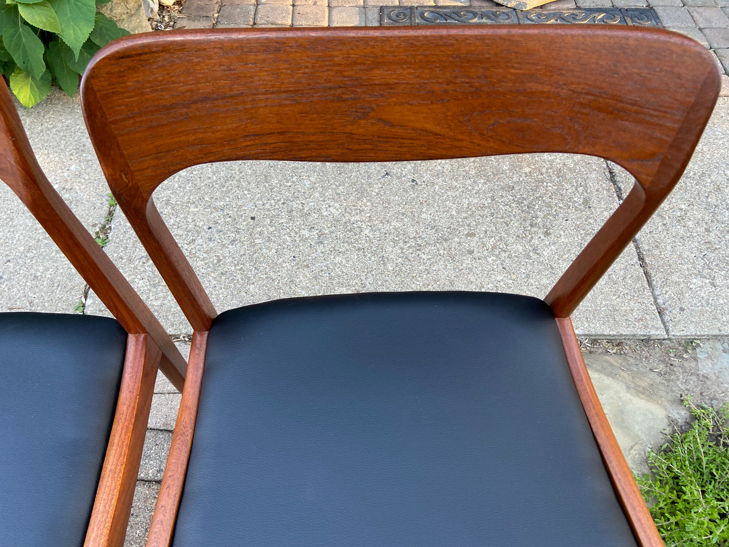 4 REFINISHED REUPHOLSTERED Danish Mid Century Modern Teak Chairs, Moller style