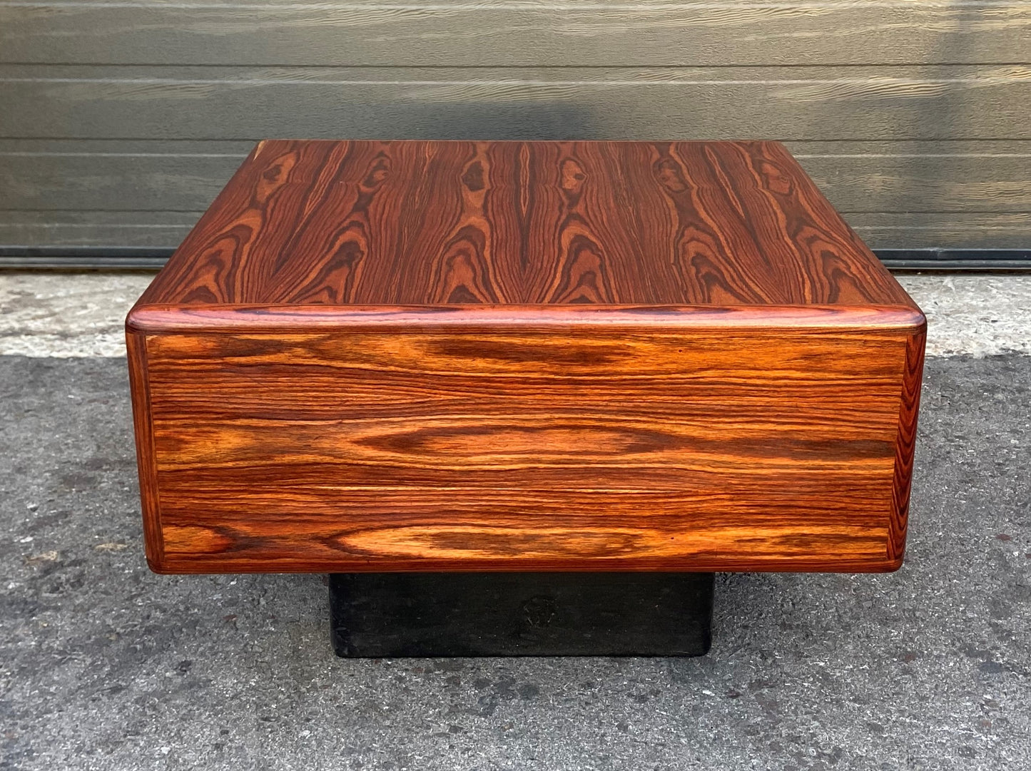 REFINISHED Mid Century Modern Rosewood Coffee / Accent Table, Perfect