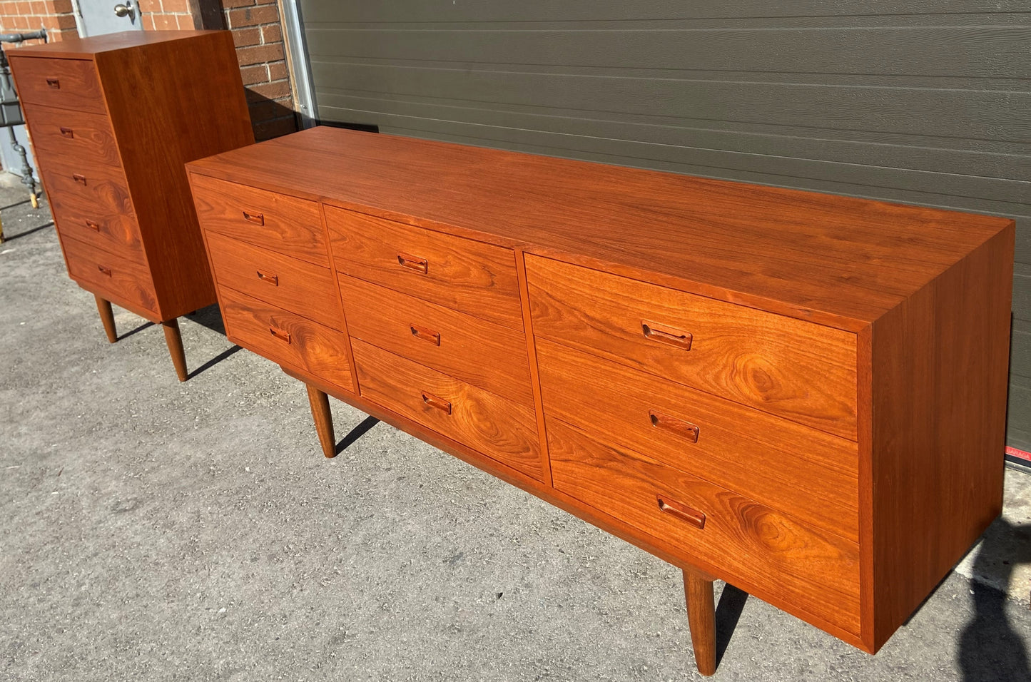 REFINISHED Danish MCM Teak dresser, highboy & Queen platform bed w floating nightstands, Perfect