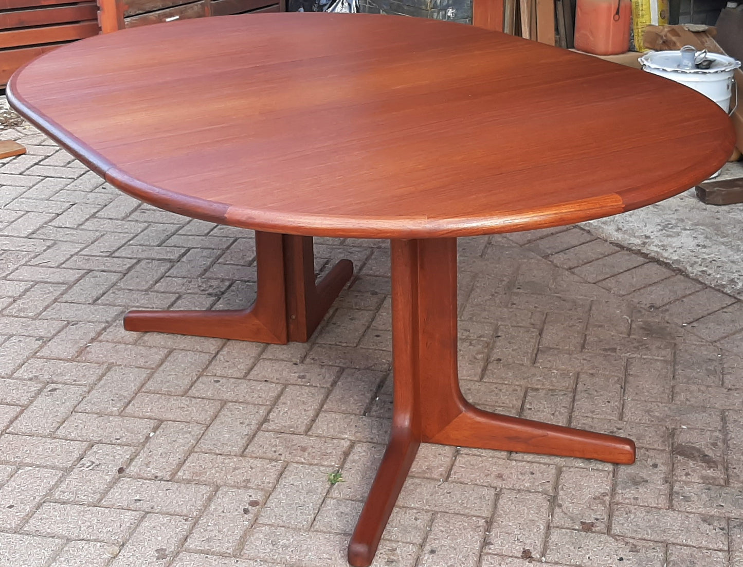 REFINISHED MCM Teak Dining Table Round to Oval w 1 leaf 48" - 68"