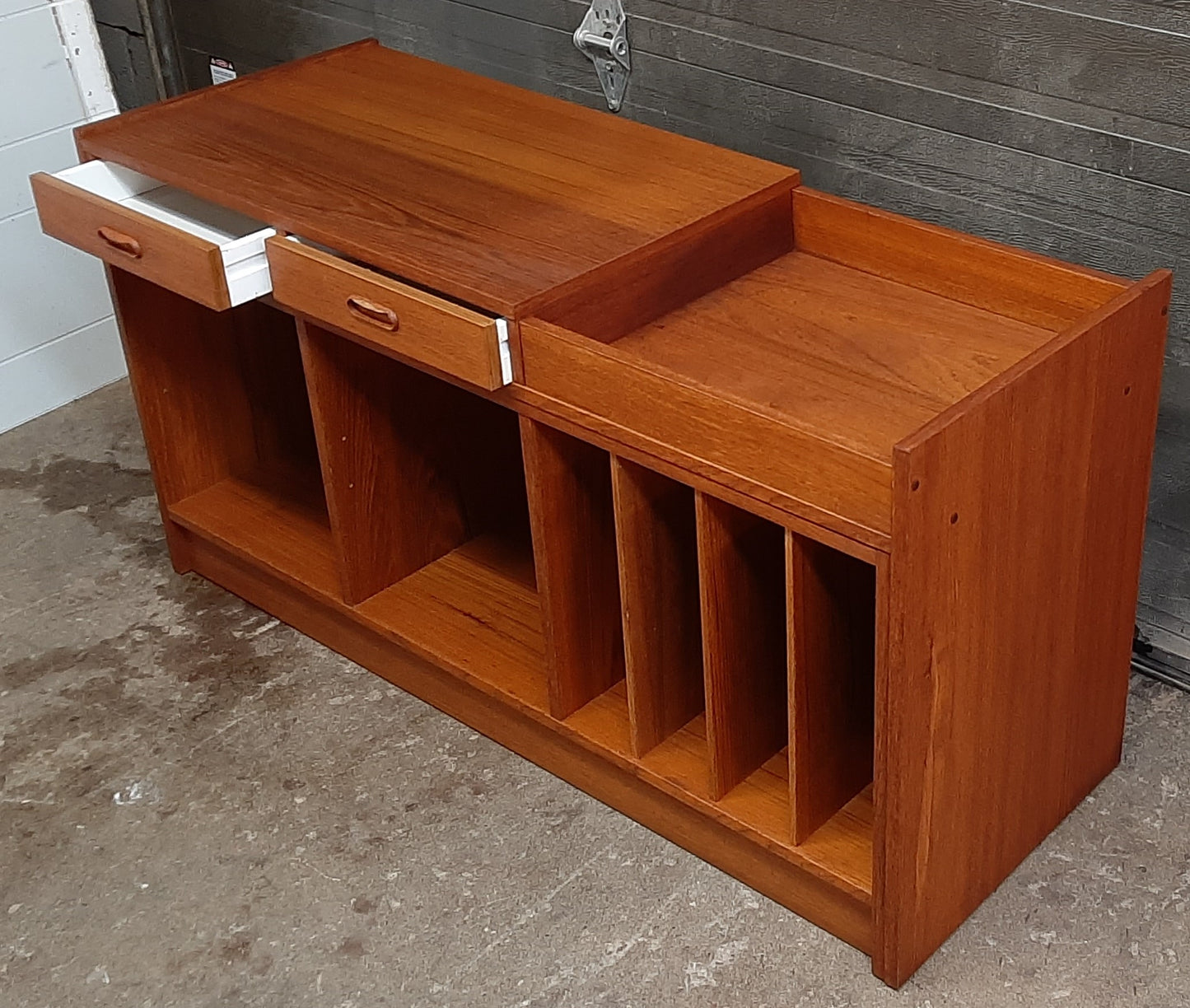 REFINISHED MCM Teak Entertainment or Media Unit, 48"-95" almost perfect - Mid Century Modern Toronto