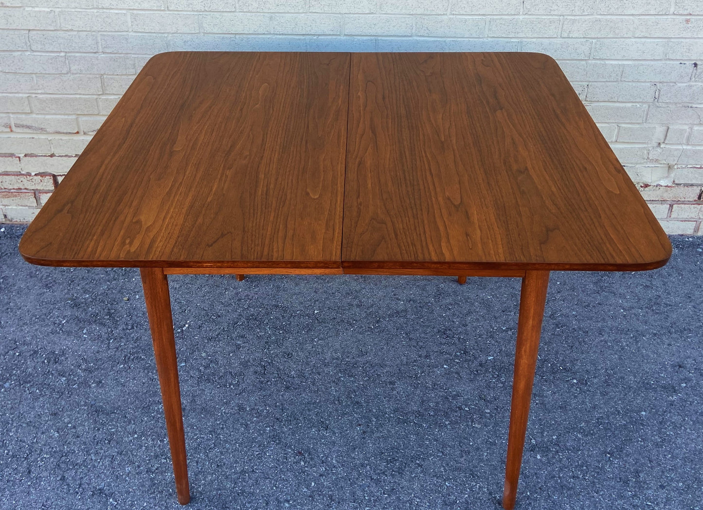 REFINISHED Mid Century Modern Walnut Table w 3 Leaves by Honderich 46" -98"