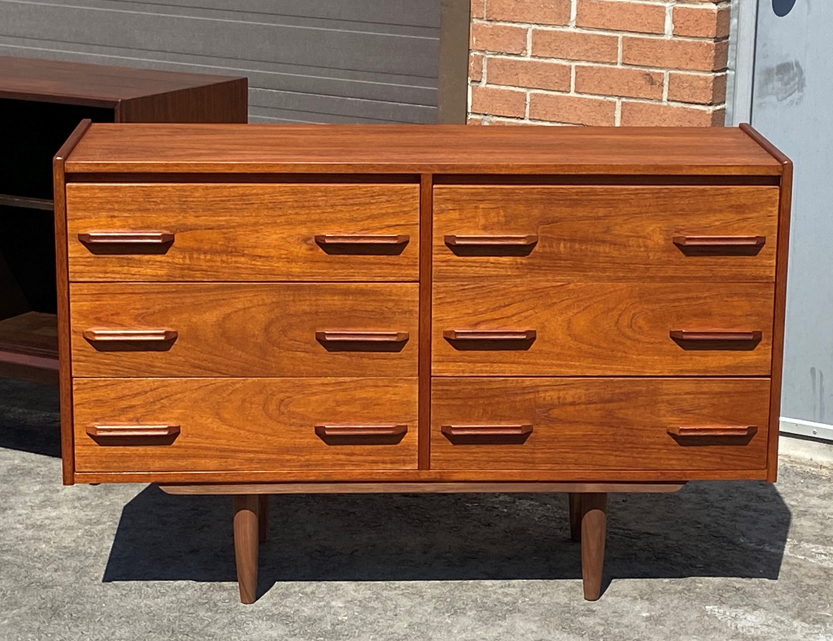 REFINISHED MCM Teak Dresser w 6 Drawers 48.5