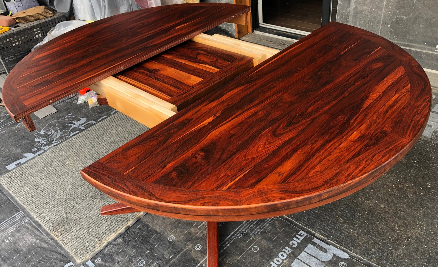 REFINISHED MCM Rosewood Table Round to Oval by Troeds 48"-61" PERFECT, treated for durability - Mid Century Modern Toronto