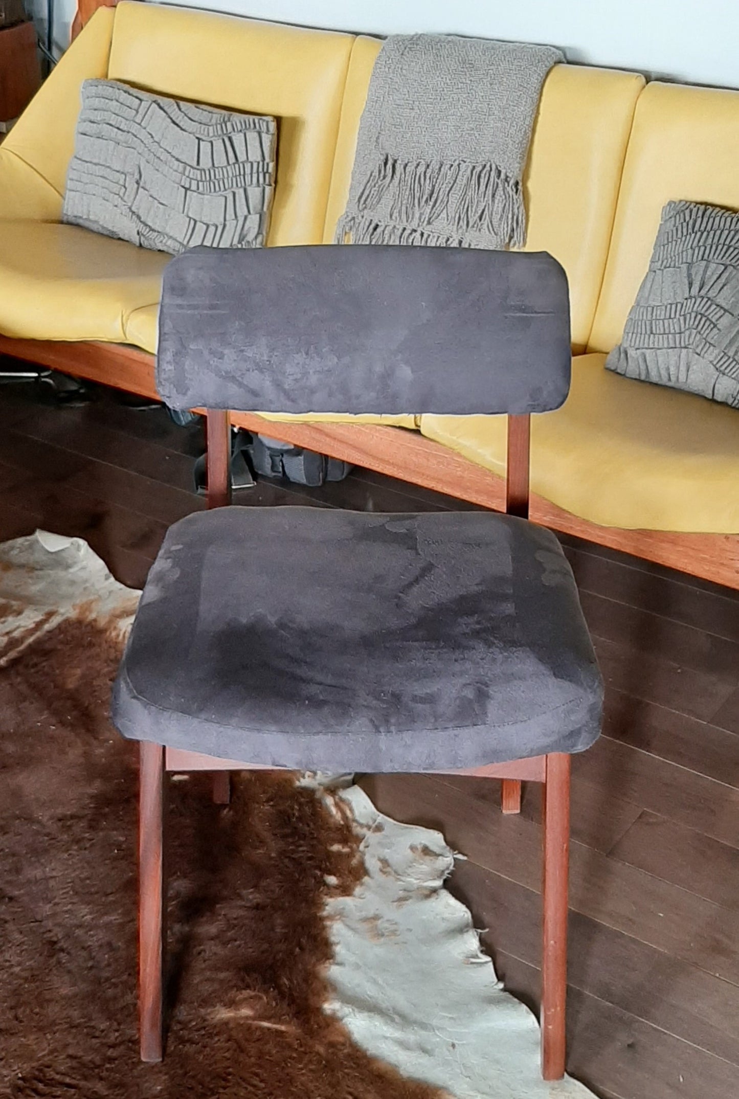 6 RESTORED Mid Century Modern Solid Teak Chairs by Jan Kuypers, perfect, each $167 only - Mid Century Modern Toronto