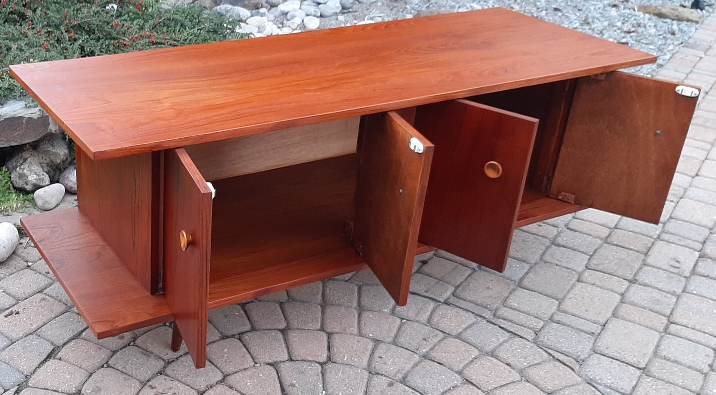 REFINISHED MCM Teak TV Media Entertainment Console, 5 ft, PERFECT - Mid Century Modern Toronto