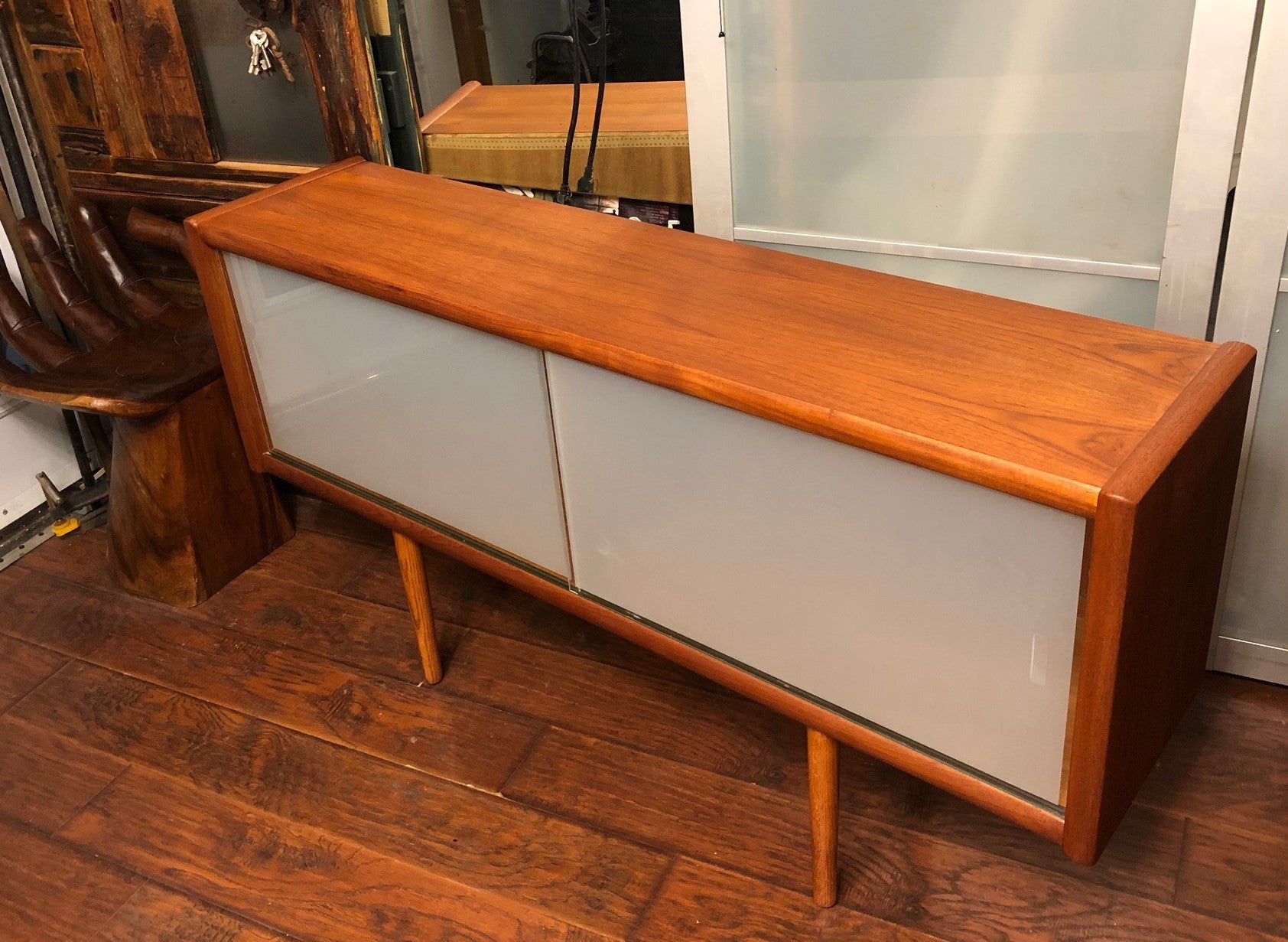 REFINISHED MCM Teak Sideboard Media Console white glass doors, 60"x D 14" x H 31, perfect - Mid Century Modern Toronto