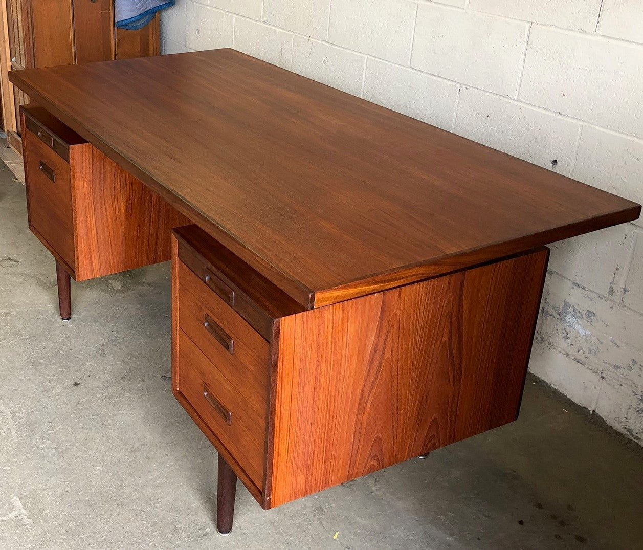 REFINISHED MCM Executive Teak Desk with Floating Top, Free Standing by RS Associates - Mid Century Modern Toronto