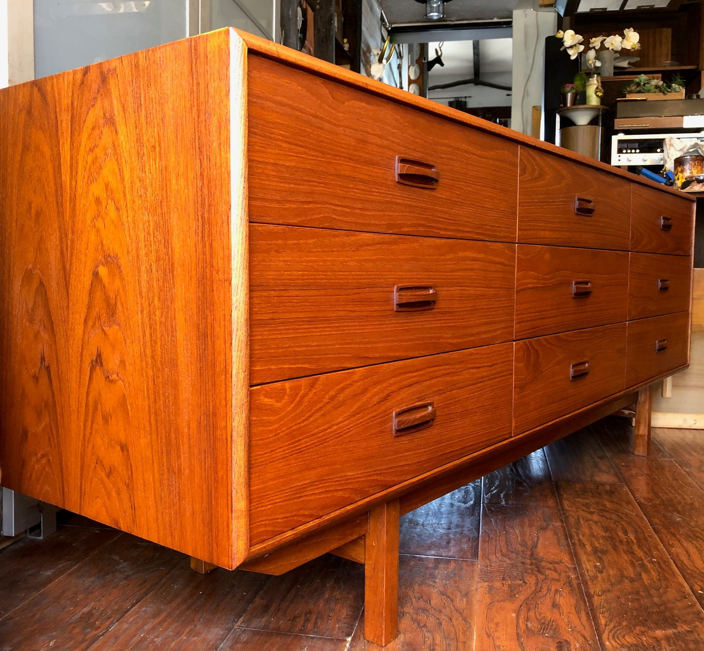 REFINISHED MCM Teak 9 drawers Dresser 71", PERFECT - Mid Century Modern Toronto
